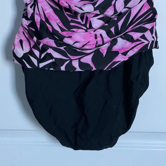 New! MiracleSuit one piece ruched floral Swimsuit 35106 - Picture 8 of 10